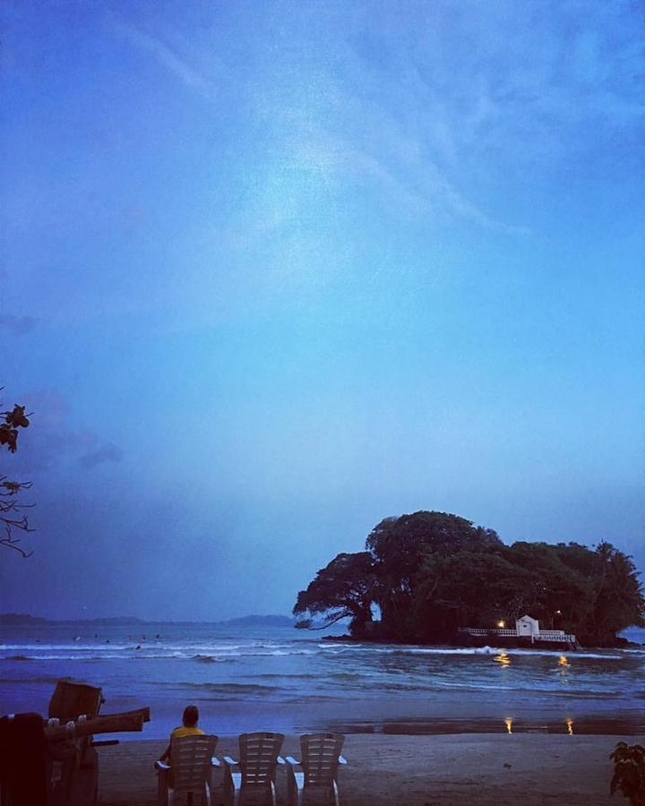 Soul Surfer - Weligama Hostel Exterior photo