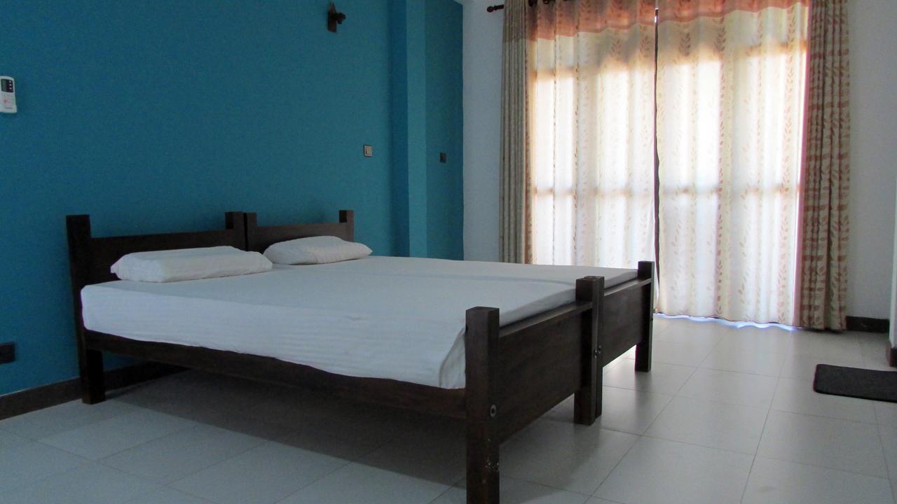 Soul Surfer - Weligama Hostel Exterior photo